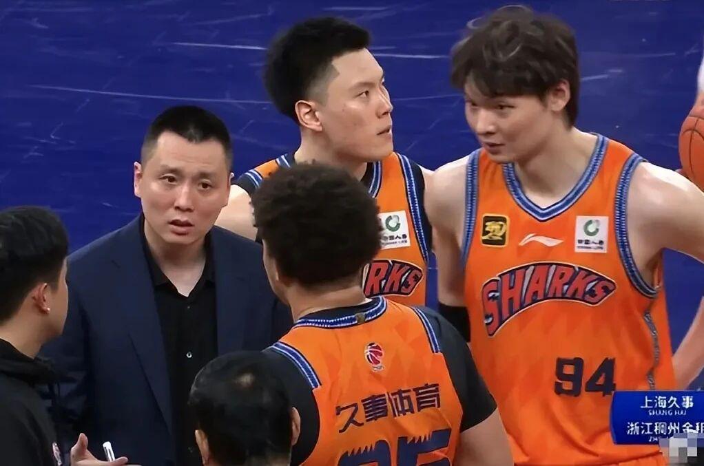 一次豪赌，詹姆斯挑了最难的一条夺冠之路
