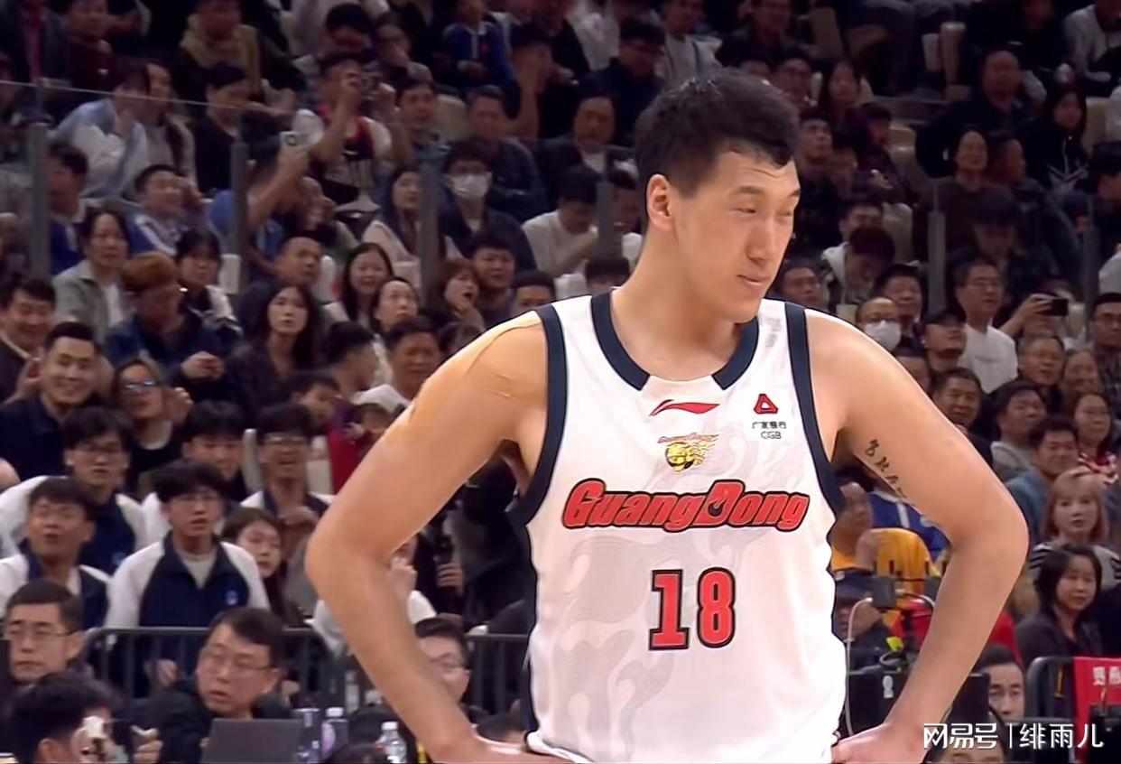 CBA官方：广东完成7人注册，徐杰领衔3人合同将到期，夏振峰被交易