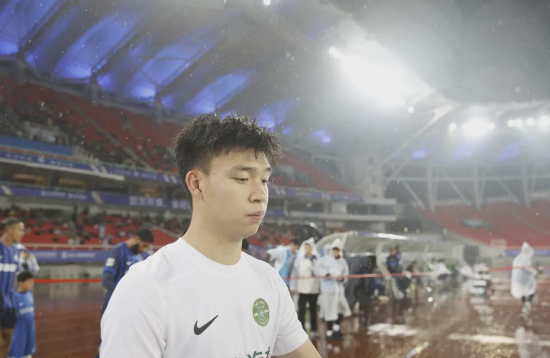 曝邓登对斯普利特的处理方式 在联盟教练圈内留下了负面印象