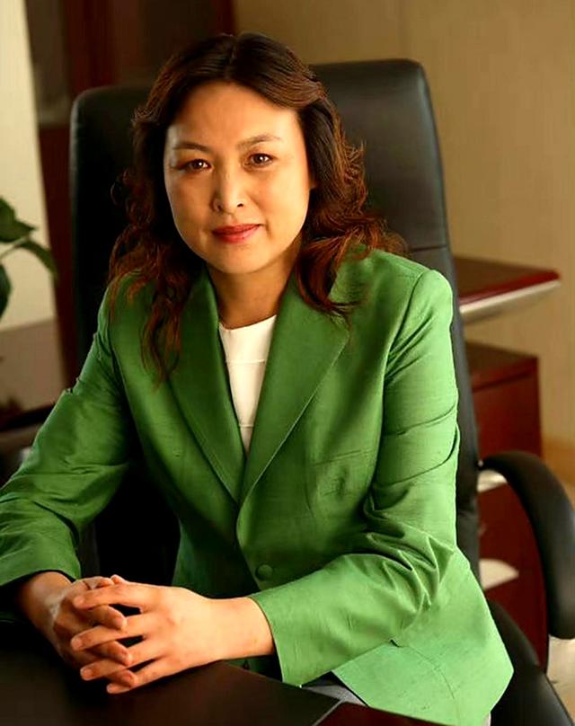 欧冠费内巴切晋级热刺大胜 姆巴佩帽子戏法